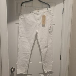 Women's Levi White Destressed Ankle Jeans Sz 16/ 33 waist, NWT